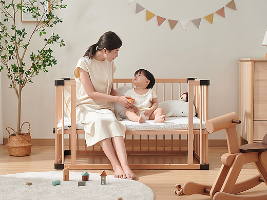 实木婴儿床拍摄