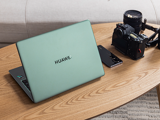华为笔记本matebook 14云杉绿图赏
