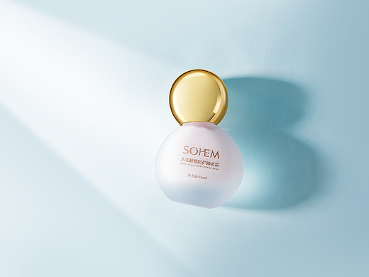 前年修的（個(gè)人主頁(yè)-ZNTk3Mzc2MDA=） - 修圖/后期 - 站酷設(shè)計(jì)師修圖修到頭發(fā)密集原創(chuàng)素材 - 站酷ZCOOL