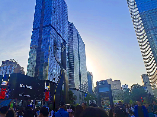 成都太古里（個人主頁-ZNjY2MjM2MDA=） - 環(huán)境/建筑攝影 - 站酷設(shè)計師小熊寶寶A原創(chuàng)素材 - 站酷ZCOOL