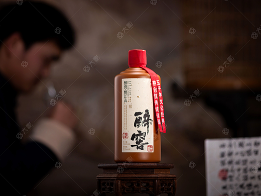 白酒摄影｜酱香老酒