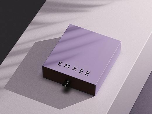 <EMXEE嫚熙>孕产独角兽品牌