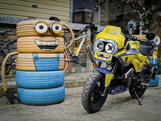 CFMOTO春風(fēng)狒狒XO 125賽車手小黃人定制主題涂裝（個人主頁-ZNjUwOTc3NDA=） - 其他手工藝 - 站酷設(shè)計師虎將貼花原創(chuàng)素材 - 站酷ZCOOL