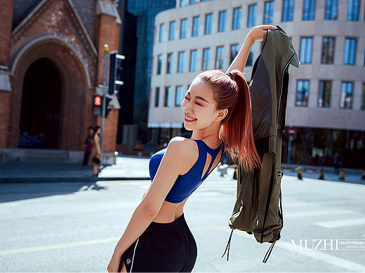 摄影师木之｜KOL「FACY沈韵菲」街头运动大片