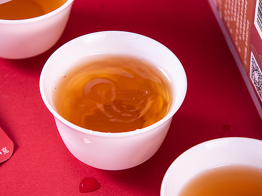 卡紙風(fēng)滇紅茶葉（個(gè)人主頁-ZNTk2MjA5NTY=） - 產(chǎn)品攝影 - 站酷設(shè)計(jì)師阿雪啦原創(chuàng)素材 - 站酷ZCOOL