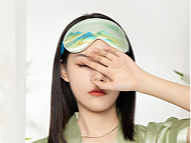 产品拍摄-千里江山衍生物(眼罩/丝巾/夜灯/笔筒)