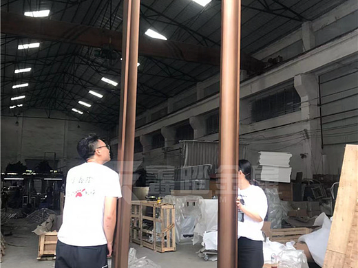 酒店工装不锈钢弧形门套 拱门金属仿铜门套设计