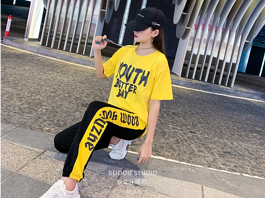 模特大乔 无头风拍摄 低头风拍摄 运动服拍摄