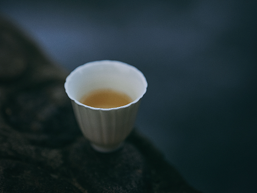白·白瓷