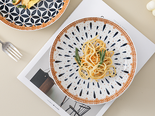 产品摄影 / 日式复古花纹餐具