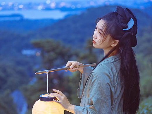 日落乌啼霞满天