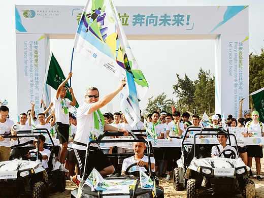 香格里拉-欢乐跑·国际护士节活动海报KV