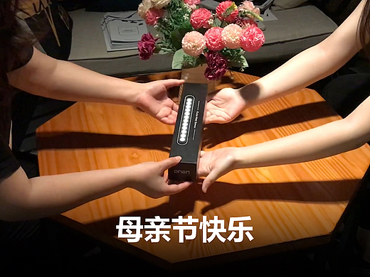 母爱如光 视频