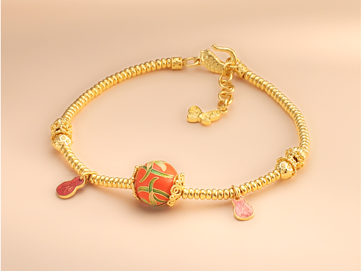 最近拍的一些珠宝视频