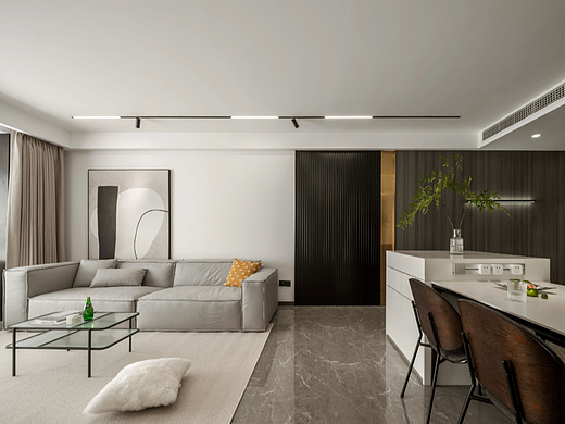 多元简约之家，打造专属家庭空间  