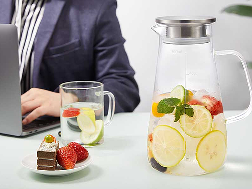 亚马逊玻璃茶壶（个人主页-ZNjI1MjIxMjA=） - 电商 - 站酷设计师小鹿执笔画星空原创素材 - 站酷ZCOOL