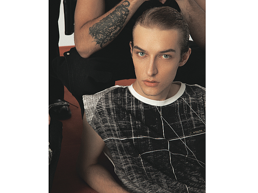 MODEL-KACPER（個(gè)人主頁-ZNjE3Mzg2MTI=） - 時(shí)尚/藝術(shù)攝影 - 站酷設(shè)計(jì)師模特經(jīng)紀(jì)Eva原創(chuàng)素材 - 站酷ZCOOL