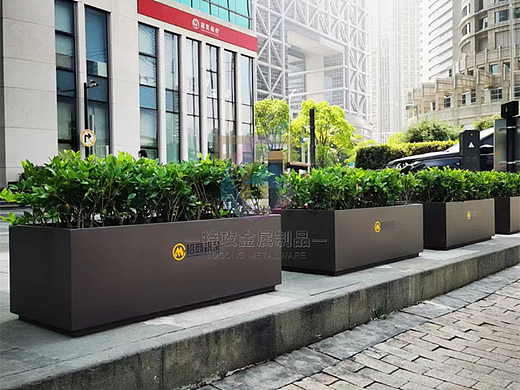 户外氟碳漆金属花箱花盆厂家生产定制