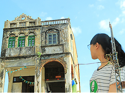 广西 北海老街 渔具店杂货店袖珍场景  - 日景