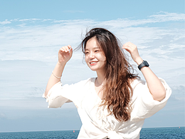 海边有风浪，心中有晴天。