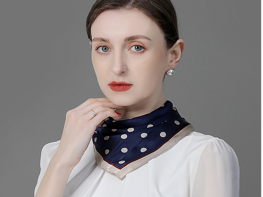 丝巾/模特/围巾/头巾/GM