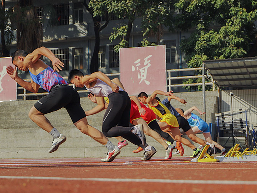 所有的可能性，都在你跑下去的路上！（个人主页-ZNjM5MTc5OTY=） - 短片 - 站酷设计师Zero077原创素材 - 站酷ZCOOL