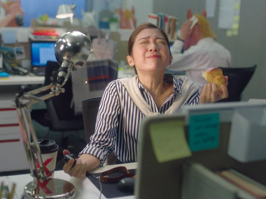 KFC×盛夏 | 马不停蹄的你，每一天都可颂
