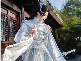 汉服设计/木梨枝《东皇》