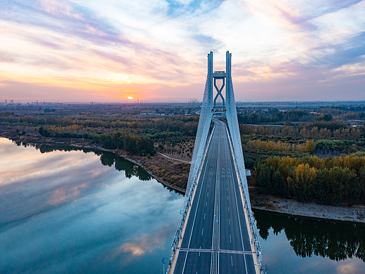 燕潮大桥落日（个人主页-ZNjgxMzUxMjQ=） - 风光摄影 - 站酷设计师哥本哈苏原创素材 - 站酷ZCOOL