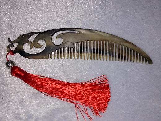 牛角梳（个人主页-ZNjM4NzQxNjA=） - 工艺品设计 - 站酷设计师龙傲苍穹原创素材 - 站酷ZCOOL