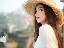 森澤視覺 │ 人像攝影/客片｜夕陽下等公交的小姐姐