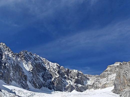 玉龙雪山-蓝月谷（个人主页-ZNjcyMDgyNDA=） - 风光摄影 - 站酷设计师爱摄影的蓝豆原创素材 - 站酷ZCOOL