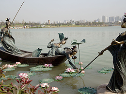 采莲女主题雕塑