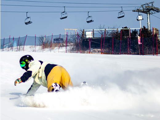天定山滑雪场