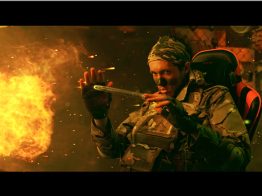 OXS Thunder 音响 广告