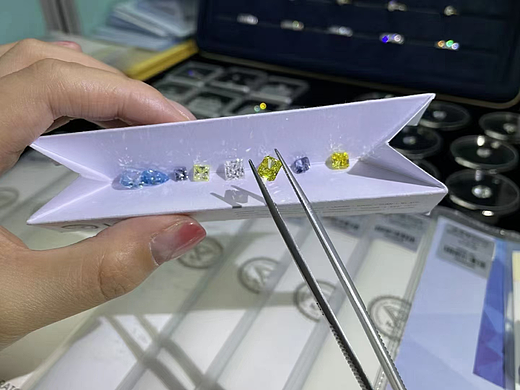 培育钻一克拉多少钱（个人主页-ZNTk2NjU5ODg=） - 首饰设计 - 站酷设计师御希珠宝培育钻原创素材 - 站酷ZCOOL