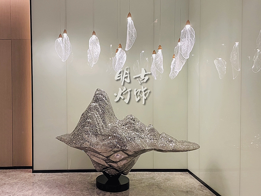 仿生创意树叶吊灯定制设计