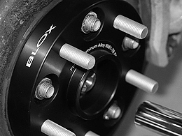 汽車(chē)改裝用品blox品牌企業(yè)店鋪設(shè)計(jì)