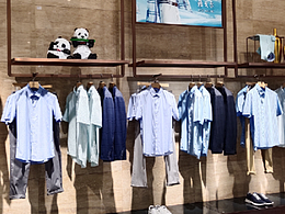 品牌服饰橱窗陈列摆件制作国宝熊猫雕塑