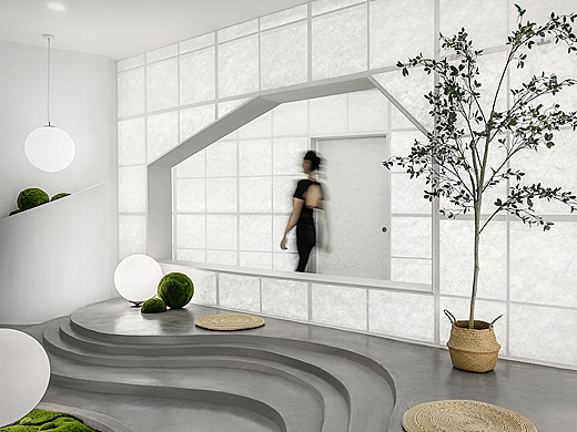 空间摄影｜纸盒空间里的瑜伽馆