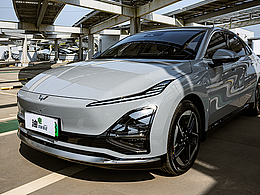 今年流行水泥灰：五菱星光車拍