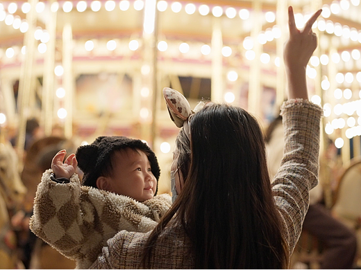 拿起相機(jī)去拍娃（個(gè)人主頁-ZNjQwMDkyNTY=） - 短片 - 站酷設(shè)計(jì)師嘉偉_wengjiawei原創(chuàng)素材 - 站酷ZCOOL