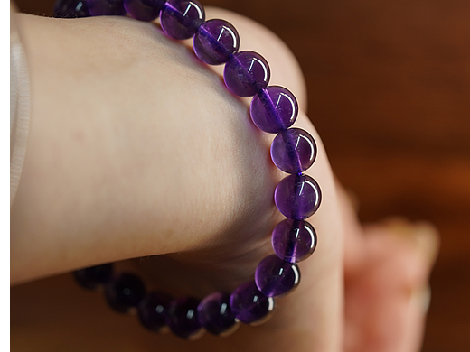 乌拉圭紫水晶手串（个人主页-ZNjg1Njk5MzY=） - 产品摄影 - 站酷设计师AKixl原创素材 - 站酷ZCOOL