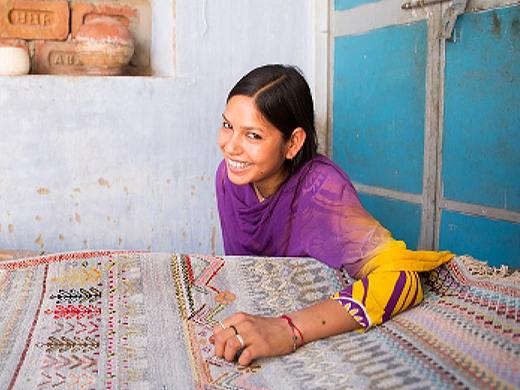 Jaipur Rugs x Pantone