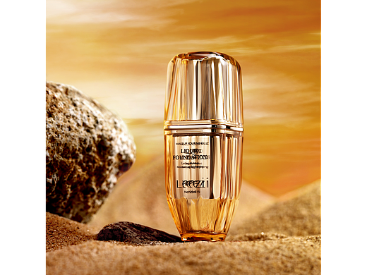 莉兹菁纯持妆粉底液（个人主页-ZNjQwMDQ0Mjg=） - 产品摄影 - 站酷设计师摄影师老孟原创素材 - 站酷ZCOOL