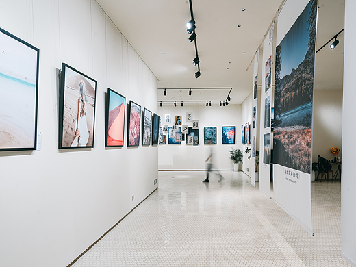 《在路上》路遥摄影个展