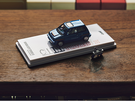模型 | 1:64 INNO 本田 CITY TURBO II with MOTOCOMPO