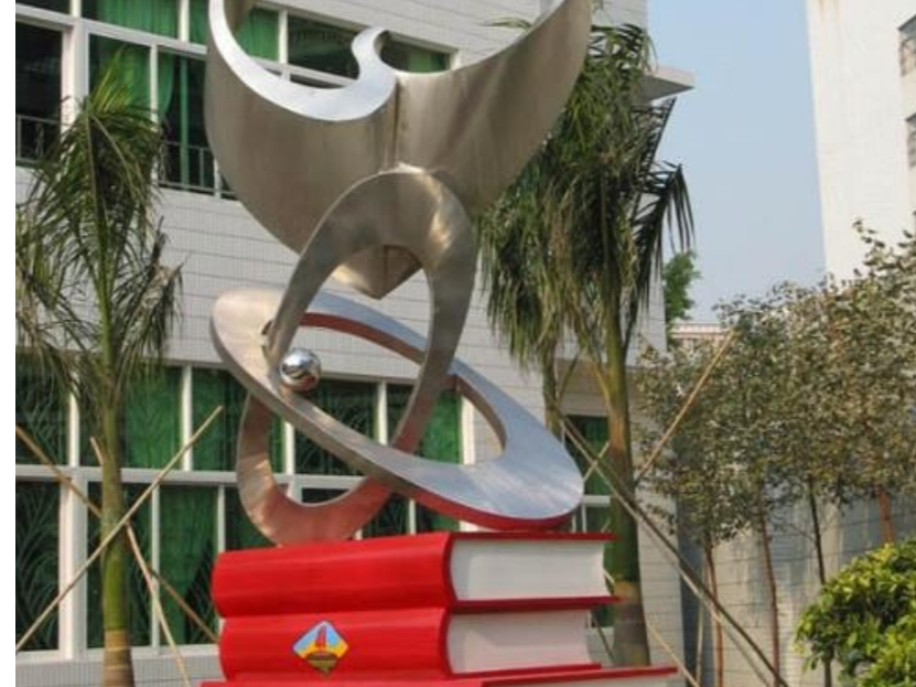 校园不锈钢雕塑设计定制厂家
