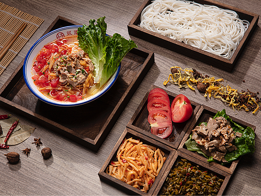 美食摄影 | 桂味道餐饮 ✖ 一方摄影    螺蛳粉拍摄