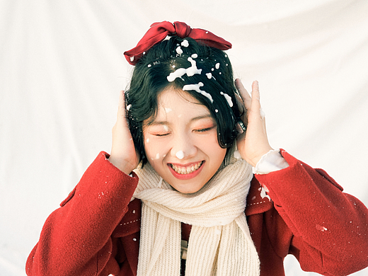 扬一把冬雪